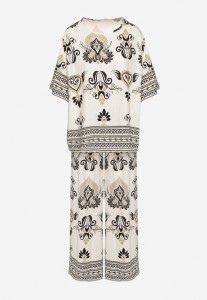 Czarno-Beżowy Komplet z Wiskozy w Etniczny Wzór Szerokie Spodnie i Bluzka T-shirt Polliviane