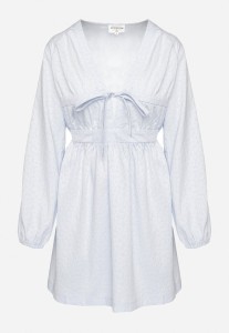 Niebieska Sukienka o Rozkloszowanym Kroju Ozdobiona Wiązaniem Elretira